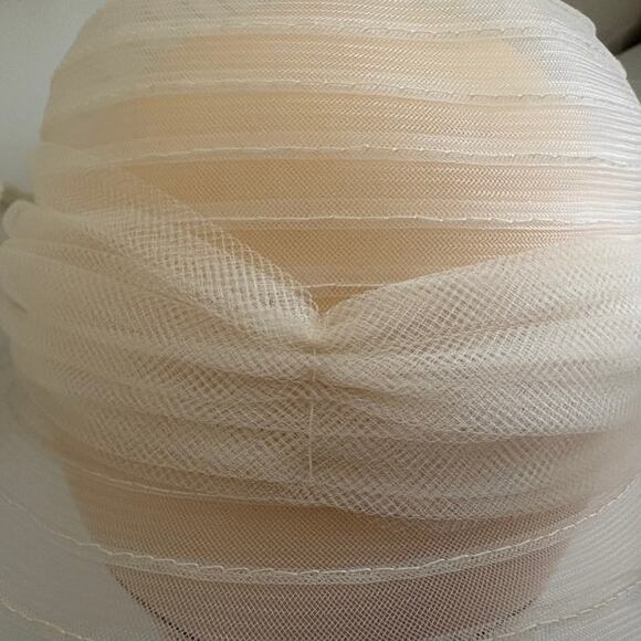 Vintage Bridal Wedding Veil Structured Hat Lace Tulle Bow Swirl Romantic OS main image 6